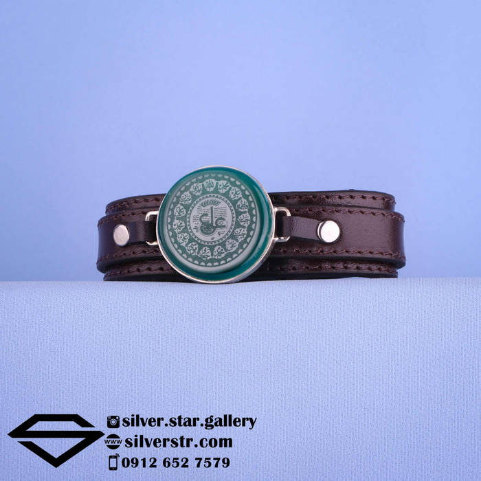 دستبند مردانه عقیق سبز نقش عین علی و ۱۴ معصوم کد 0769