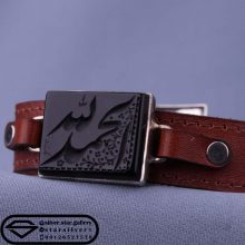 دستبند عقیق مشکی خطی-نقش الحمدلله-بند چرم طبیعی